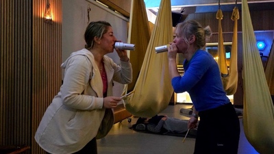 Schwebende Klangreise (im Tuch) 06.06/19.06/04.07